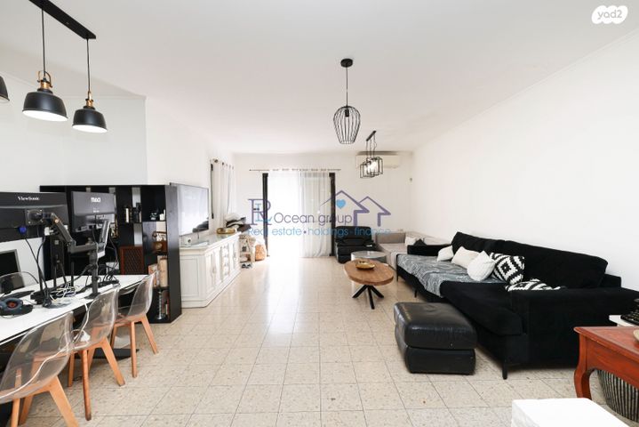 בית פרטי/ קוטג', מנחם סבידור 48, רמת פולג, נתניה