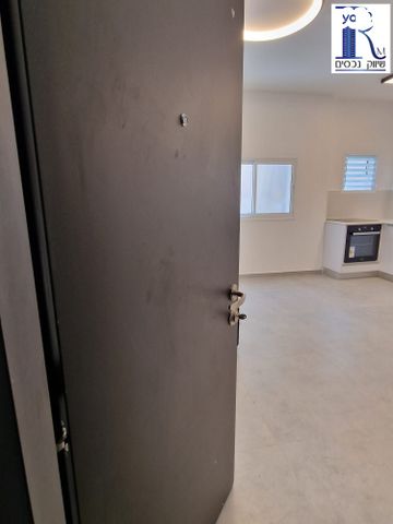 דירה, שפרינצק, מרכז, קרית עבודה, חולון