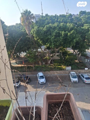 דירה, שקד 12, נווה עופר, תל כביר, תל אביב יפו