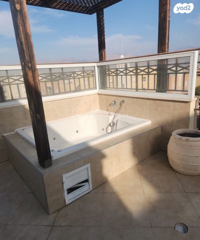 גג/ פנטהאוז, עין עקרבים, המעיינות, שחמון, רובע 8, אילת