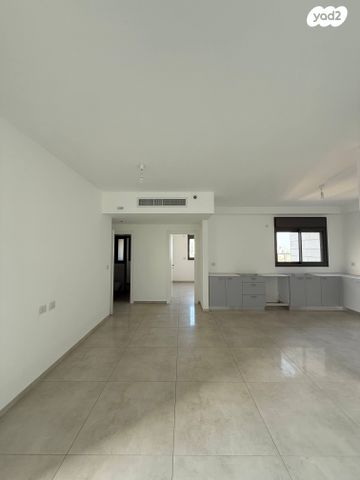 דירה, ירמיהו הלפרין 8, מרכז העיר דרום, נתניה