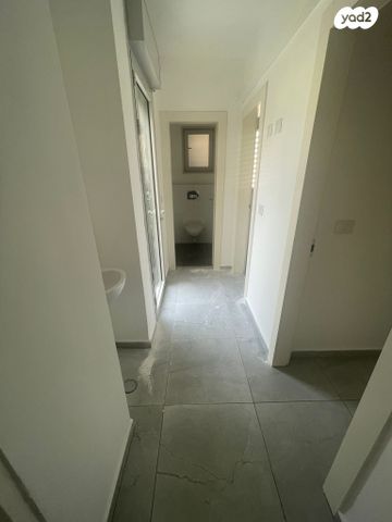 שדרות הרב עובדיה יוסף 10