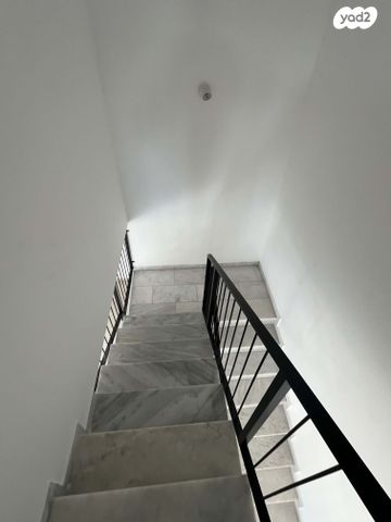 גג/ פנטהאוז, משה וילנסקי, נווה זמר, רעננה