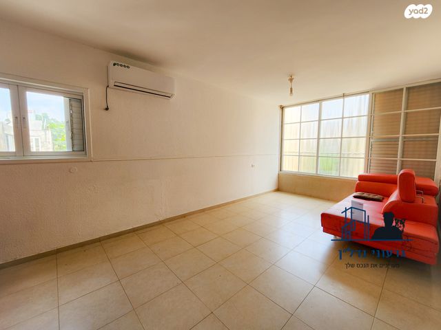 גג/ פנטהאוז, דוד מאיר גוטמן, לב המושבה / מרכז העיר, פתח תקווה