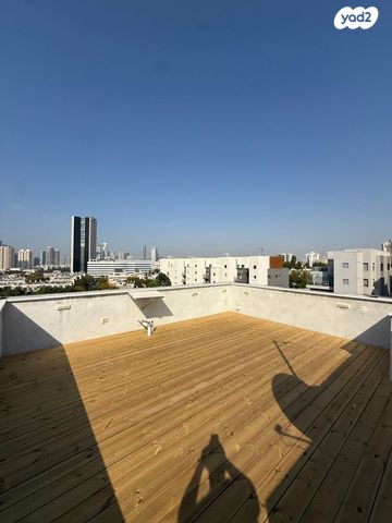 גג/ פנטהאוז, עמישב 22, תל חיים, תל אביב יפו