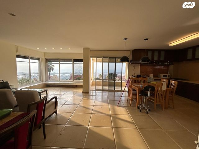 יחידת דיור, המושבה, זכרון יעקב