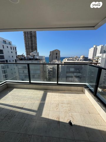 דירה, אוסישקין, מרכז העיר דרום, נתניה