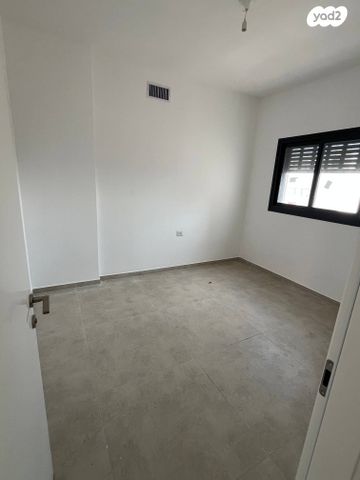 גג/ פנטהאוז, משה וילנסקי, נווה זמר, רעננה