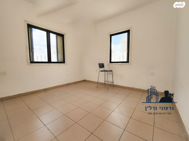 גג/ פנטהאוז, דוד מאיר גוטמן, לב המושבה / מרכז העיר, פתח תקווה