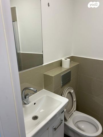 יחידת דיור, ערד, מלחה, מנחת, ירושלים