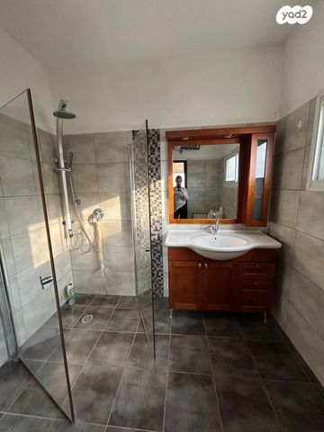 יחידת דיור, המושבה, זכרון יעקב