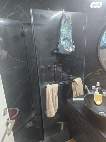 דירה, כוכבי יצחק, שפירא, תל אביב יפו