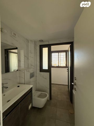 דירה, ירמיהו הלפרין 8, מרכז העיר דרום, נתניה