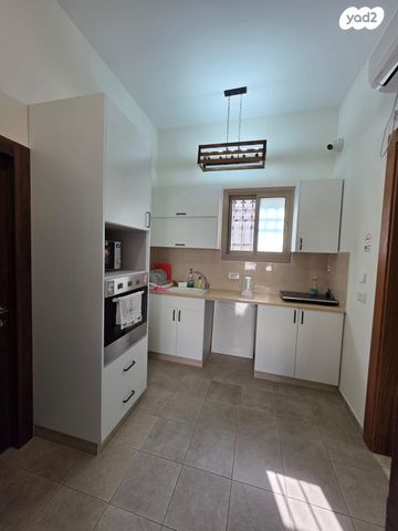 דירה, צהלון, שיכוני חסכון, תל אביב יפו