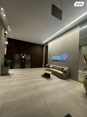 דירה, הרצל 47, עיר, מרכז העיר, נהריה