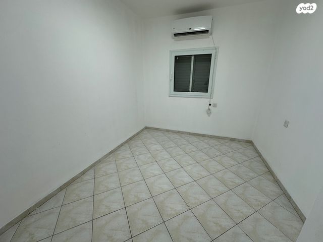 גג/ פנטהאוז, נוף הכרמל 19, בית וגן, קרית אתא