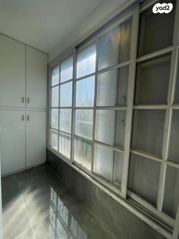 דירה, גבעת הרקפות, גבעת תל חי, קרית אתא