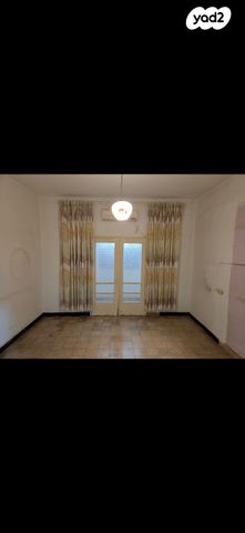 דירה, א.ד. גורדון 10, צפון מערב מרכז העיר, נתניה