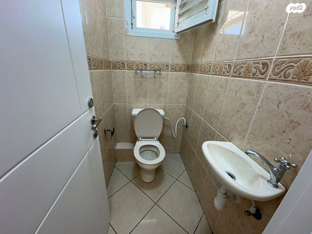 גג/ פנטהאוז, נוף הכרמל 19, בית וגן, קרית אתא