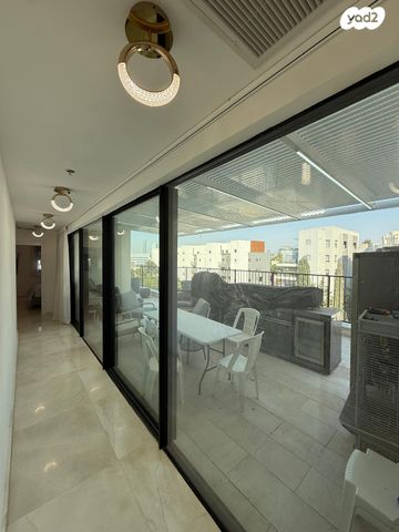 גג/ פנטהאוז, עמישב 22, תל חיים, תל אביב יפו