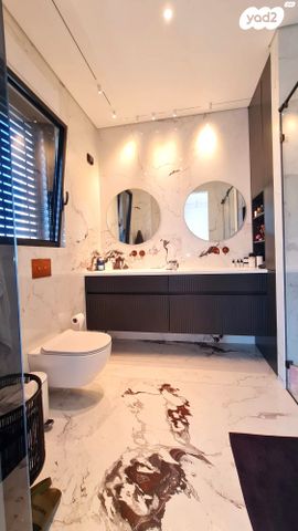 גג/ פנטהאוז, ירושלים, רוטשילד עצמאות, בת ים