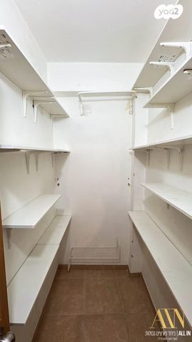 דירה, דימונה