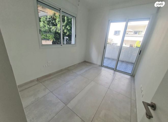 דירה, שטנד, הצפון הישן - דרום, תל אביב יפו