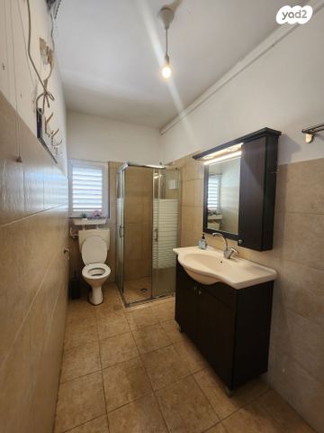 דירה, משה שטיינשניידר, תל חיים, תל אביב יפו