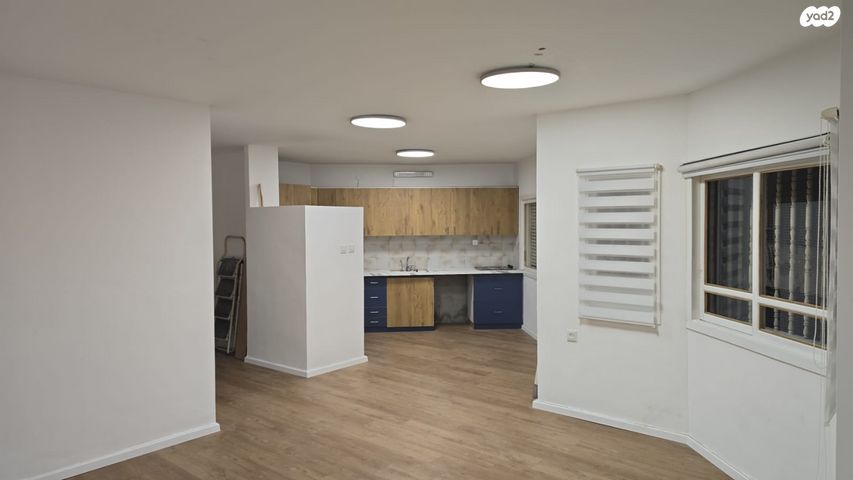 דירה, י.ל. ברוך, הרצליה