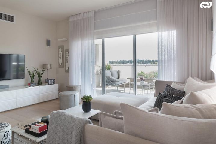 דירה, נווה גן, רמת השרון