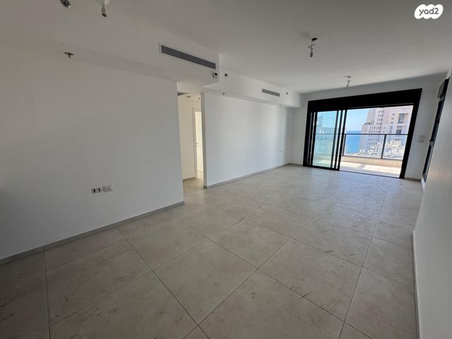 דירה, אוסישקין, מרכז העיר דרום, נתניה