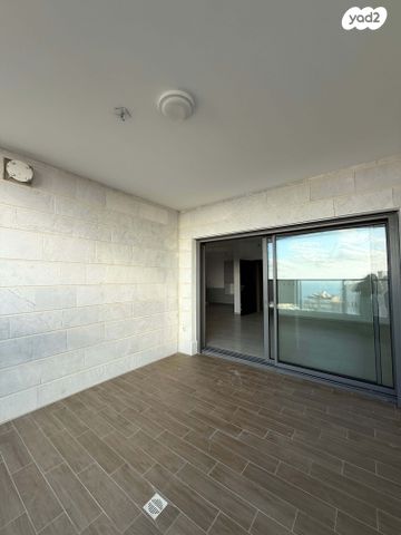 דירה, ירמיהו הלפרין 8, מרכז העיר דרום, נתניה