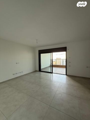 דירה, ירמיהו הלפרין 8, מרכז העיר דרום, נתניה