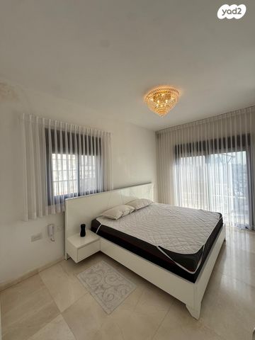 גג/ פנטהאוז, עמישב 22, תל חיים, תל אביב יפו