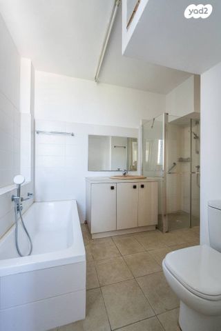 דירה, הרב הרצוג, תל גנים, גבעתיים