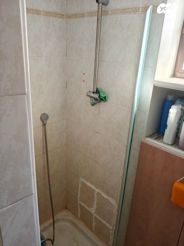 דירה, דב פרידמן, שכונת הראשונים, רמת גן