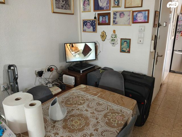 דירה, דב פרידמן, שכונת הראשונים, רמת גן