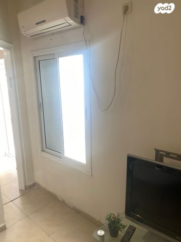 דירה, דרך בן גוריון 61, רוטשילד עצמאות, בת ים