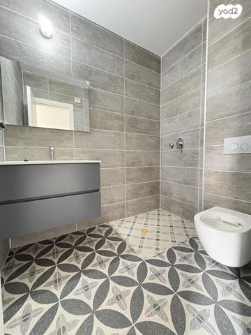 גג/ פנטהאוז, יער ביריה, נופי בן שמן, לוד