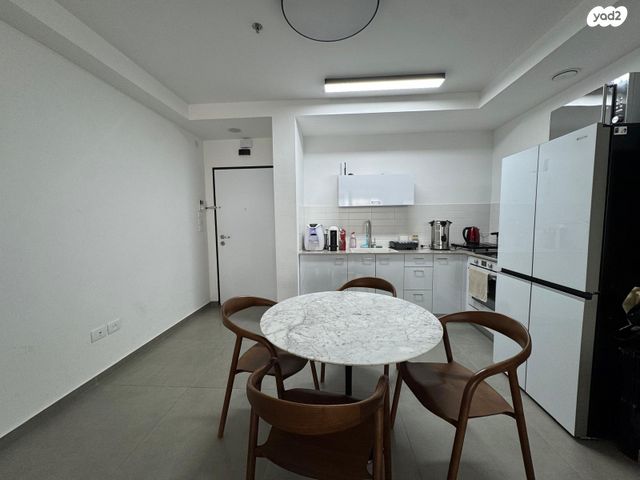 דירה, ישראל טל, מונטיפיורי, הרכבת, תל אביב יפו