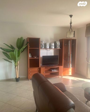 דירה, יעקב דורי, גלי הים, נתניה