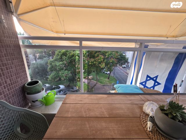 דירה, לח"י 42, הפרפר, קרית ביאליק