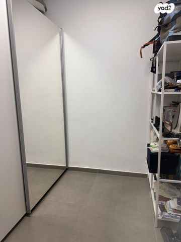 דירה, ישראל טל, מונטיפיורי, הרכבת, תל אביב יפו