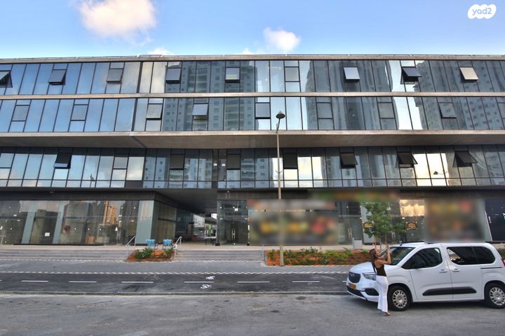 משרדים, שושנה דמארי, משכנות האומנים, קרית מוצקין