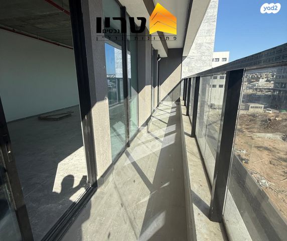 משרדים, עפולה