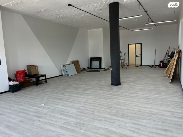 סטודיו, היצירה, רחובות