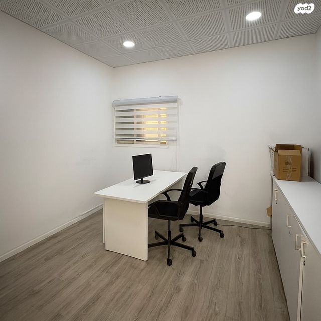 משרדים, מוצקין הותיקה, קרית מוצקין