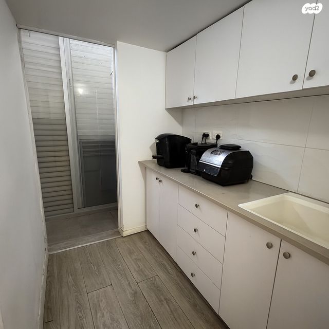 משרדים, מוצקין הותיקה, קרית מוצקין