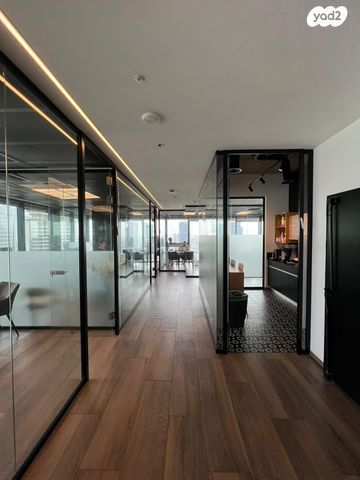 גני שרונה, קרית הממשלה