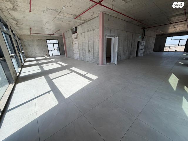 משרדים, אופקים